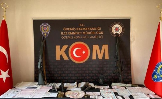 İzmir'de tefecilik operasyonunda 9 şüpheli yakalandı