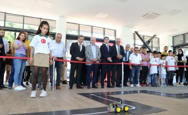 Akdeniz’de Bilim Şenliği ve Robot Yarışması