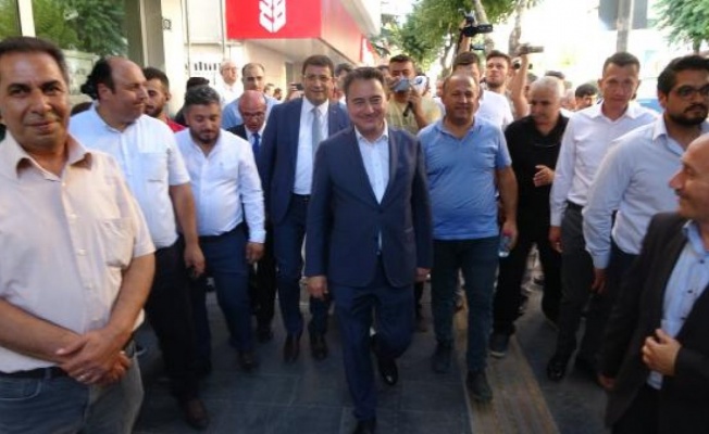 Ali Babacan, partisinin Niğde il başkanlığı açtı