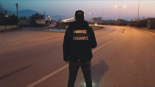 Osmaniye’de 30 ekip, 100 personele 'Narko Sokak' uygulaması