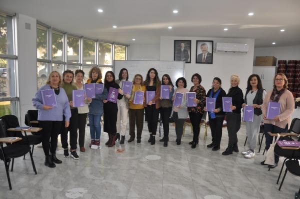 Çukurova'da Kadının İnsan Hakları Eğitim Kursu başlatıldı