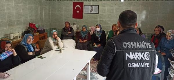 Osmaniye’de 1 yılda 10 bin 211 kişiye 'En İyi Narkotik Polisi Anne' projesi anlatıldı