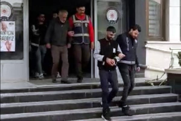 Tarsus'ta aranan 4 firari yakalandı