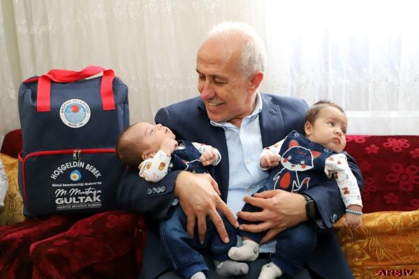 Akdeniz'de 'hoş geldin bebek' projesiyle 5 bin 352 aileye ulaşıldı