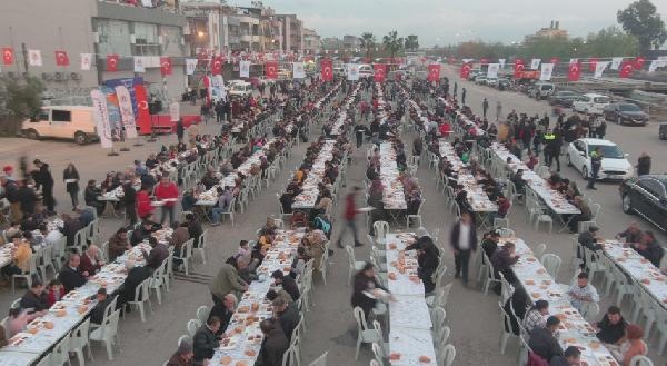 Büyükşehir'in iftar yemeğinde kardeşlik vurgusu