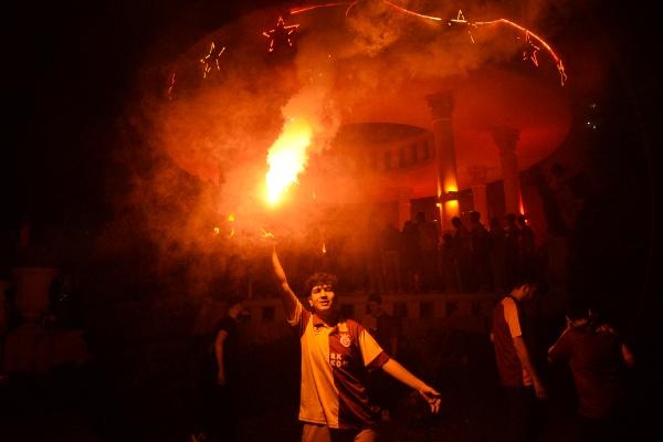 Galatasaray’ın şampiyonluğu Mersin’de kutlandı
