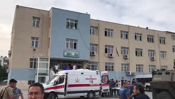 Tarsus'ta oy sayımı sırasında bıçaklı kavga: 3 yaralı