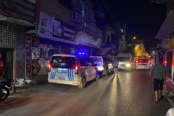 Adana'da narkotik uygulaması: 4 gözaltı