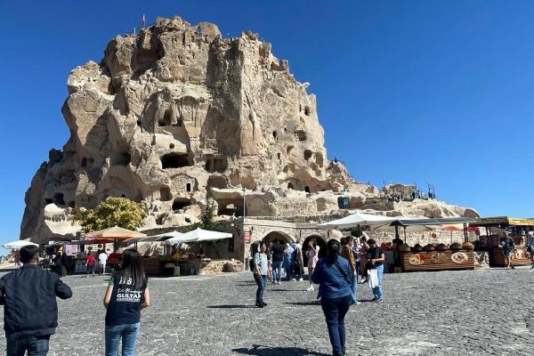 Akdenizli kadınlara Kapadokya turu'