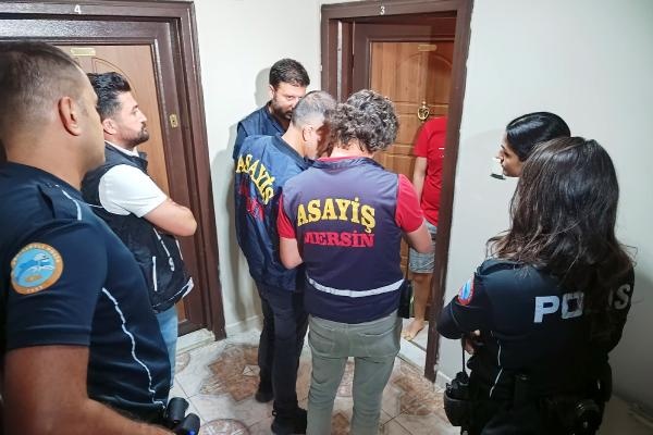 Mersin'de günlük kiralık ev ve tesislere operasyonda 17 gözaltı