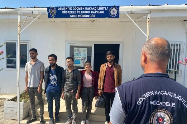 Osmaniye’de 17 kaçak göçmen yakalandı