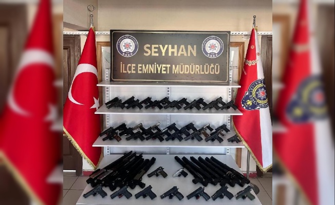 Adana’da 63 ruhsatsız silah ele geçirildi; 322 şüpheli yakalandı