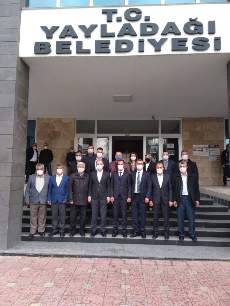 Yayladağı Belediye Başkanı Mehmet Yalçın oldu 