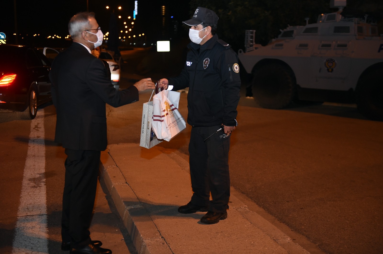 Başkan Bozdağan'dan polislere sürpriz ziyaret 