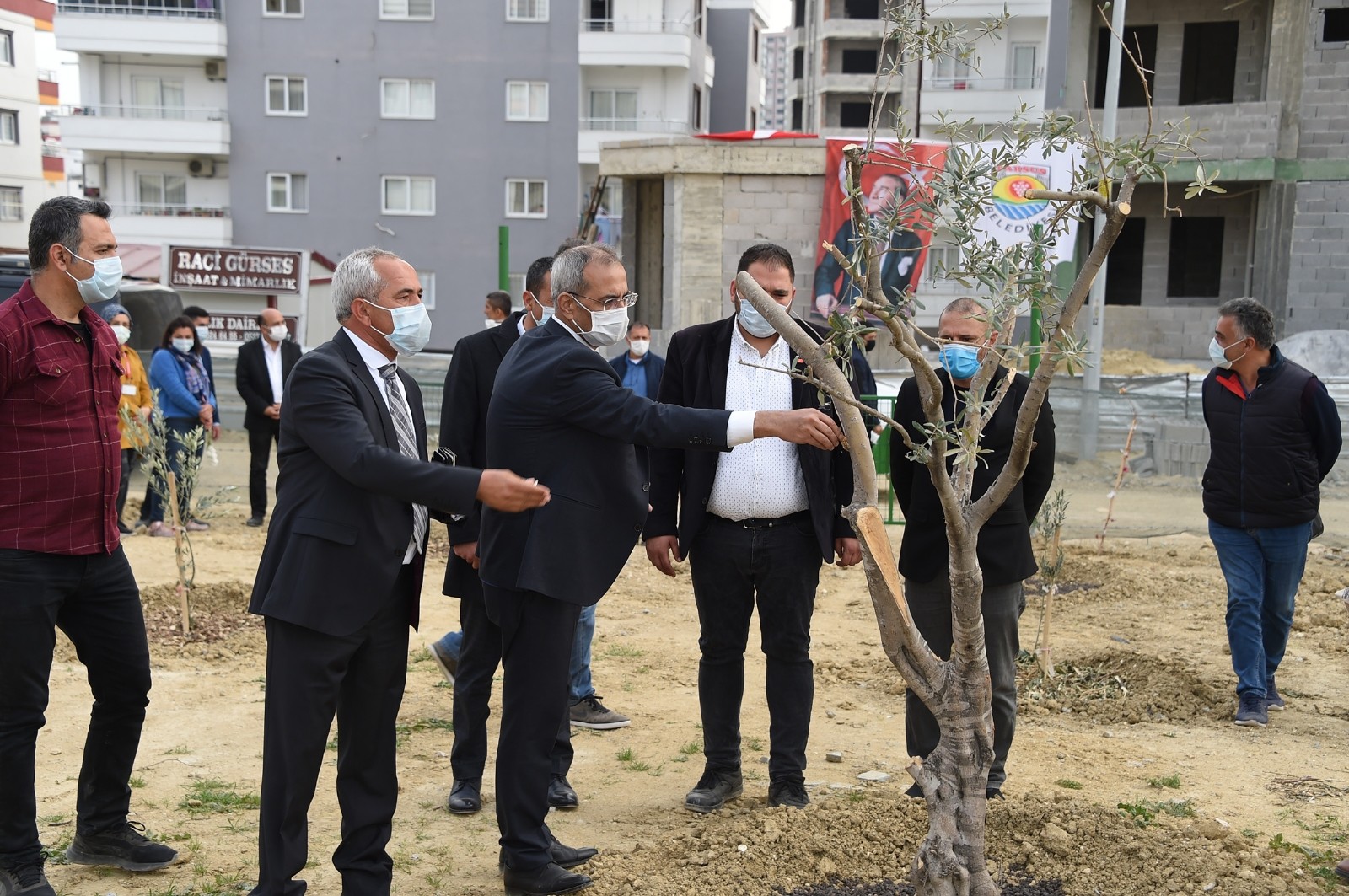 Tarsus Belediyesi 3 günde 51 hizmet ve projenin açılışını yapacak 