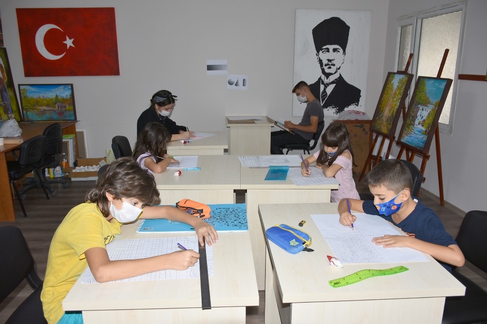 Tarsus Belediyesinde kurslar yeniden başladı 