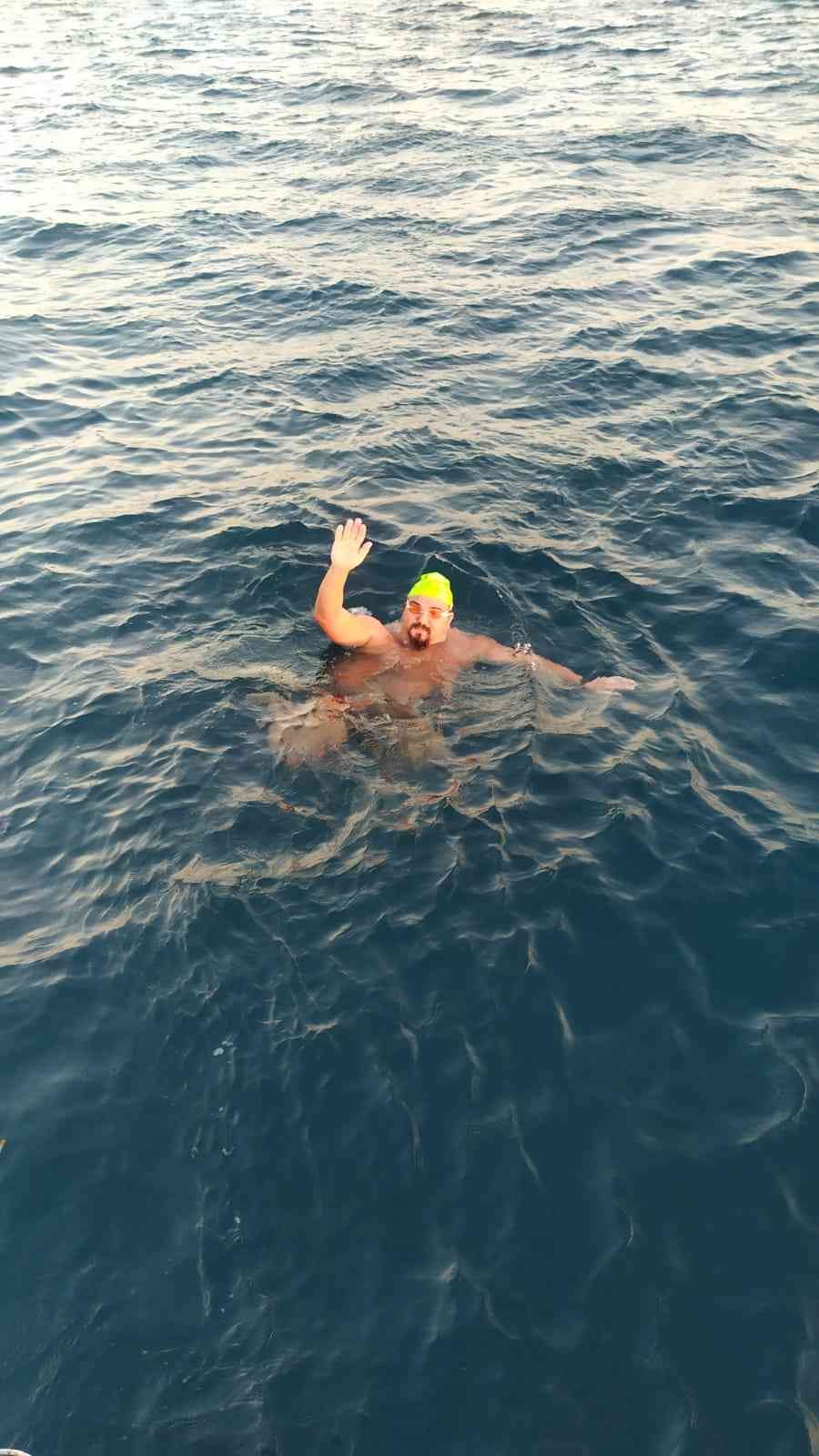 İskenderun körfezinde açık deniz yüzme maratonu tamamlandı 