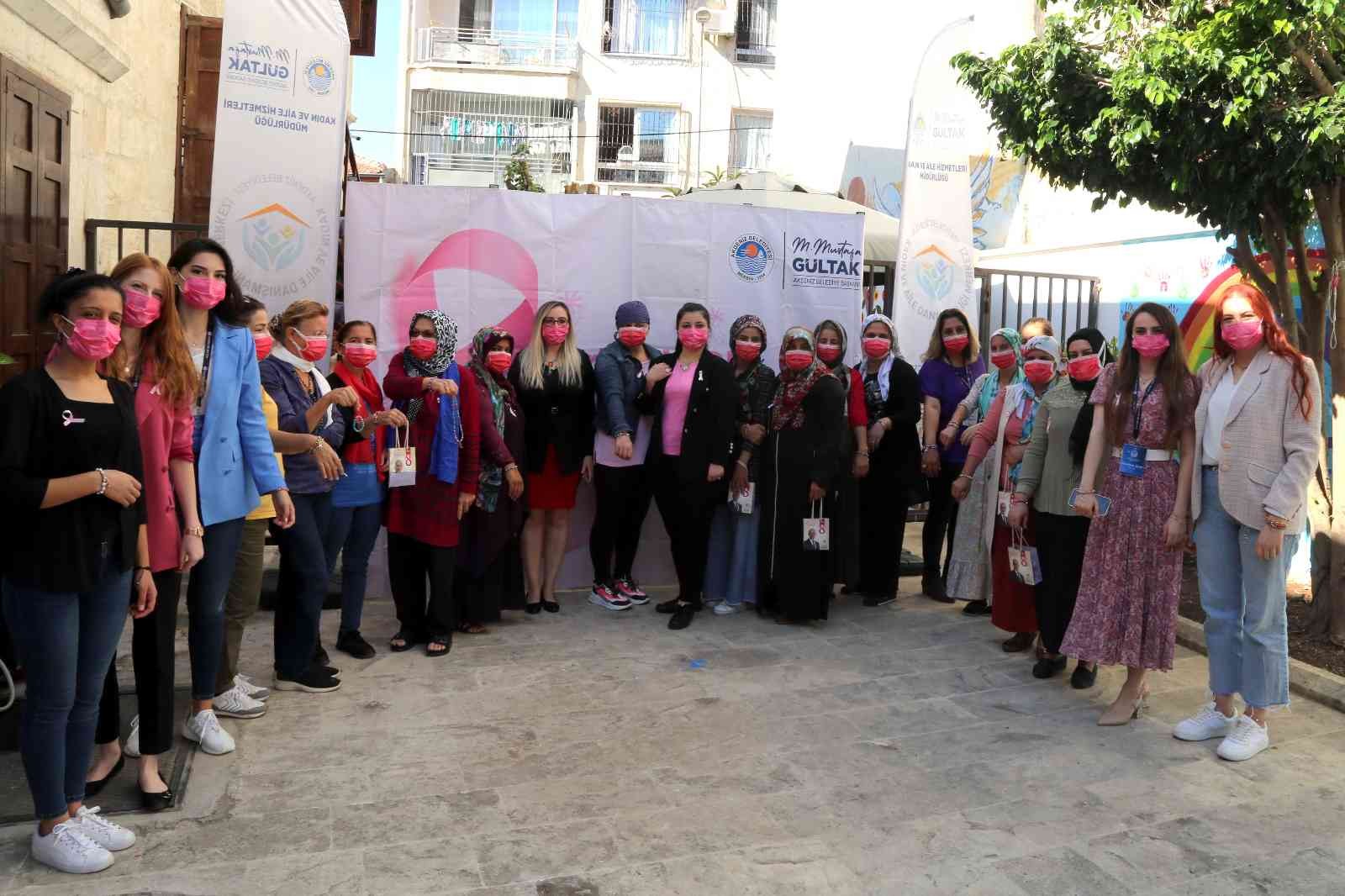 Akdeniz Belediyesinden meme kanseri farkındalık etkinliği 