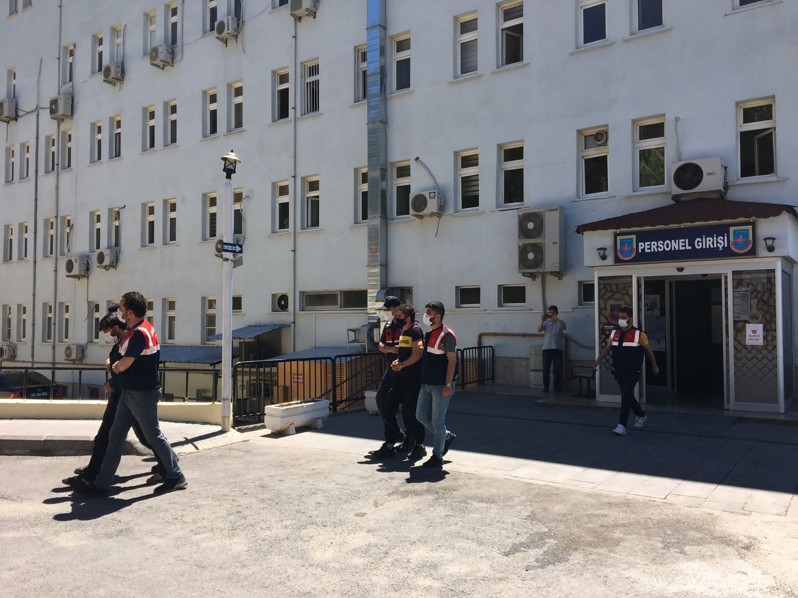 Kahramanmaraş'ta DEAŞ operasyonuna 2 tutuklama 