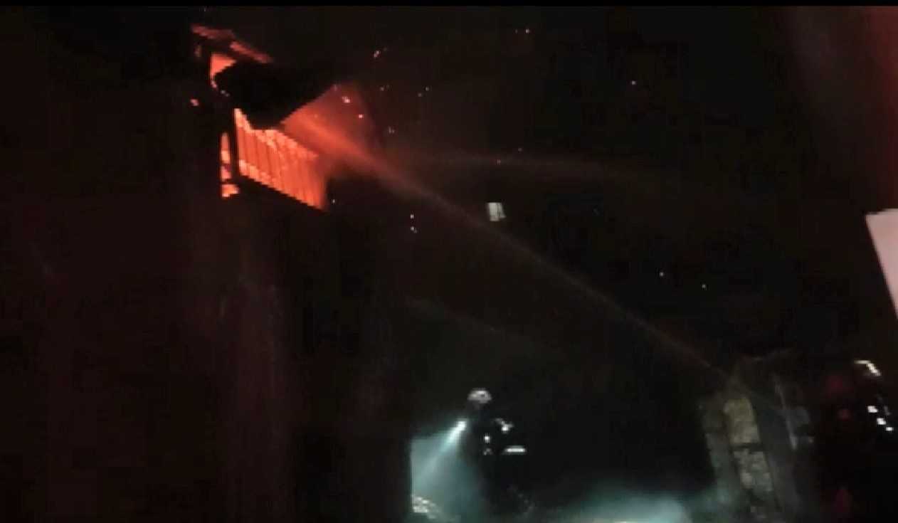 Kahramanmaraş'ta hurda deposunda yangın 