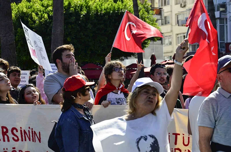 Mersin’de 1 Mayıs coşkuyla kutlandı
