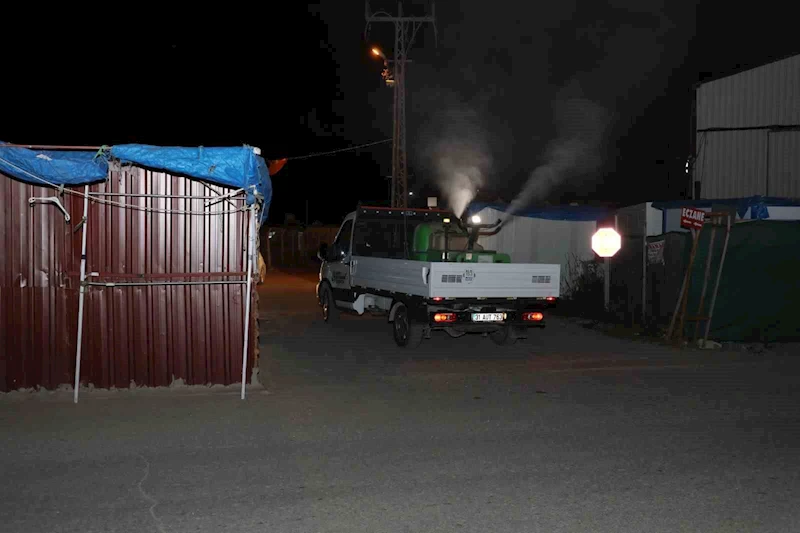 Hatay’da haşereyle mücadele gece gündüz devam ediyor

