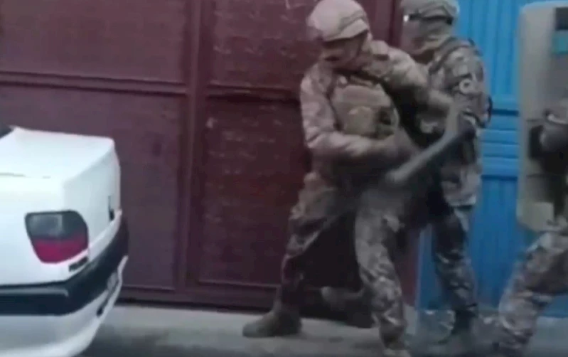 Uyuşturucu taciri 13 şüpheli tutuklandı
