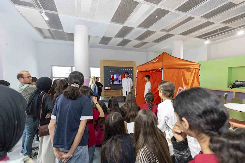 Mersin’de öğrencilere sanal gerçeklikte afet eğitimi
