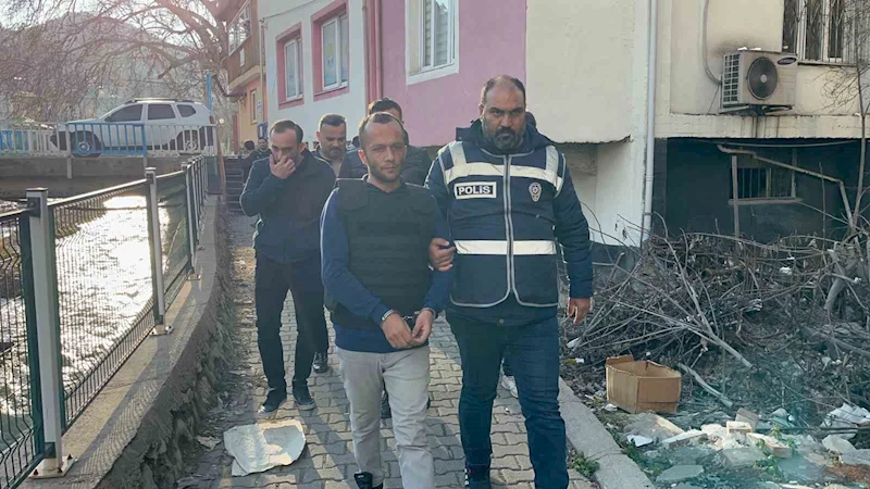 Altınları için başından vurulan kadın 151 günlük yaşam savaşını kaybetti
